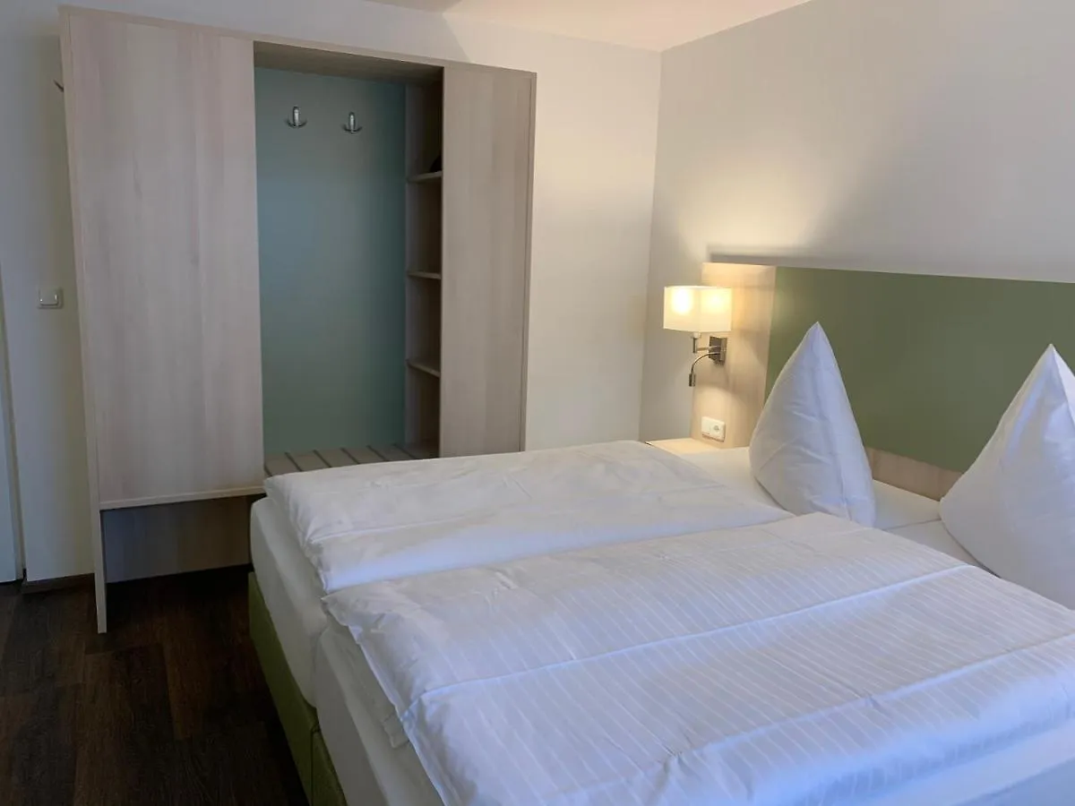 Marias Inn - Bed & Breakfast Garching bei Muenchen