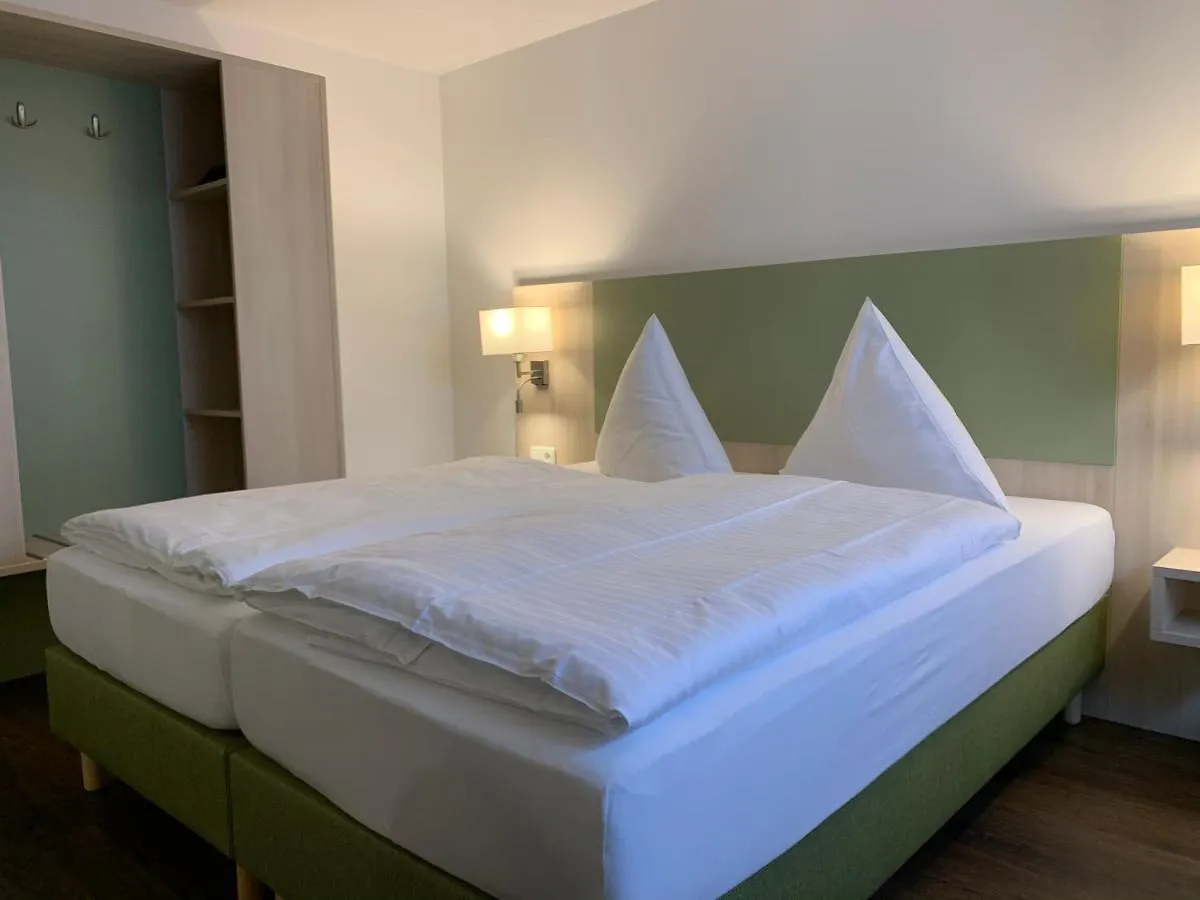 Marias Inn - Bed & Breakfast Garching bei Muenchen