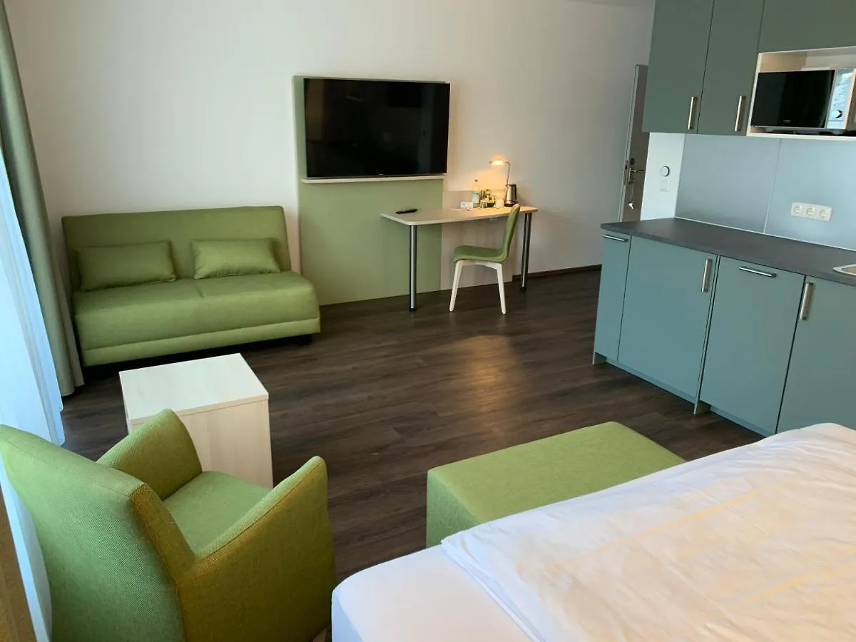 Marias Inn - Bed & Breakfast Garching bei München Hotel