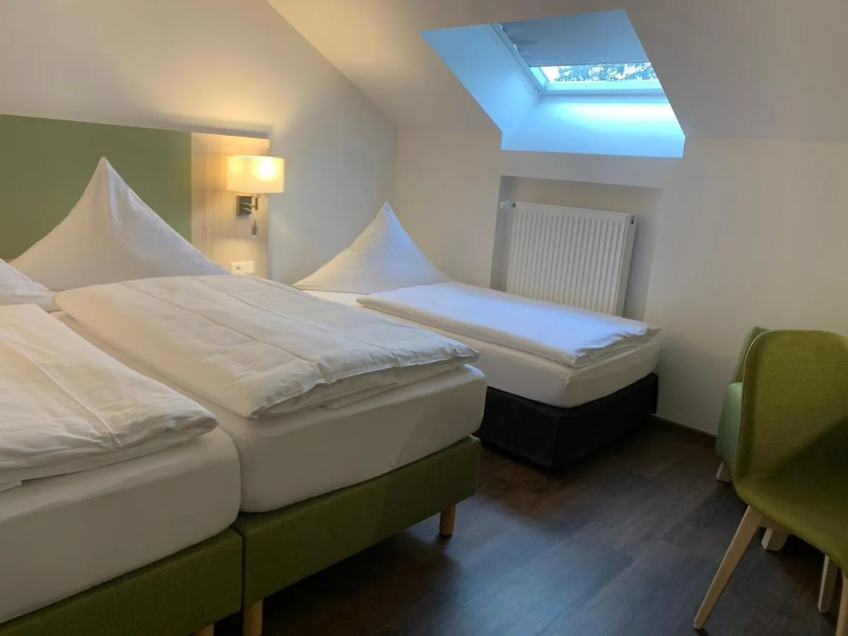 Hotel Marias Inn - Bed & Breakfast Garching bei München