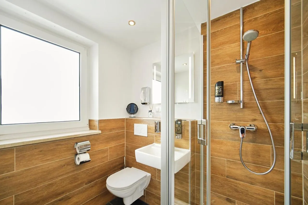 Marias Inn - Bed & Breakfast Garching bei München Hotel